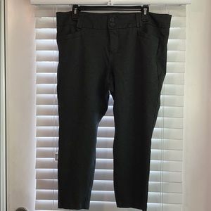 Studio by Torrid Dress Pants size 18R